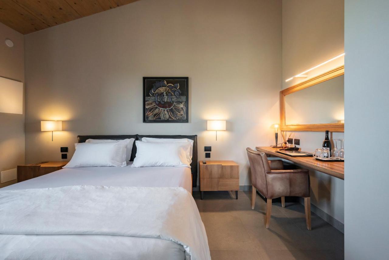 Podere Vignanova Accommodations & Spa Castagneto Carducci Exterior photo
